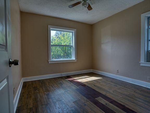 5th image of 1255 Melrose Ave S