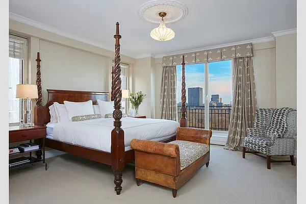 Rented by Stribling | media 7