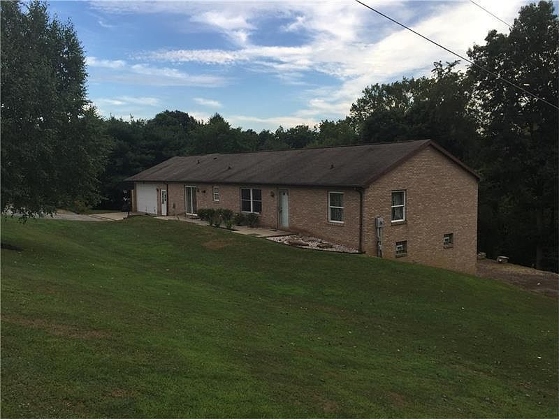 1st image of 448 Chapel Dr