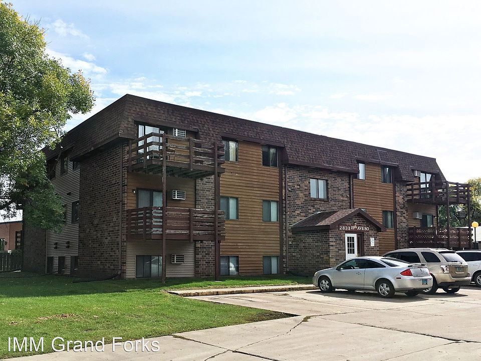 1st image of 2833 19th Ave S #2