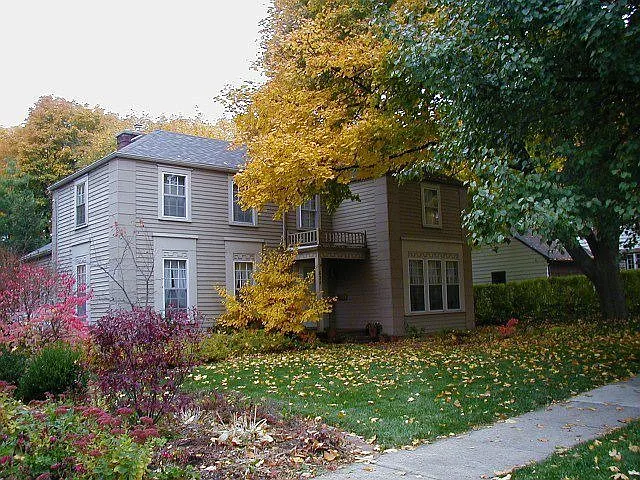 630 Snyder Rd photo 1
