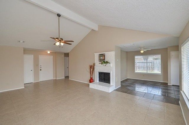 1st image of 2719 Oakdale Ct