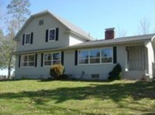 1003 W Maple St, Spooner, WI 54801