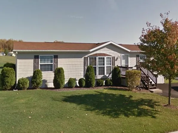 4173 Bunker Hill Ln W, Walnutport, PA 18088