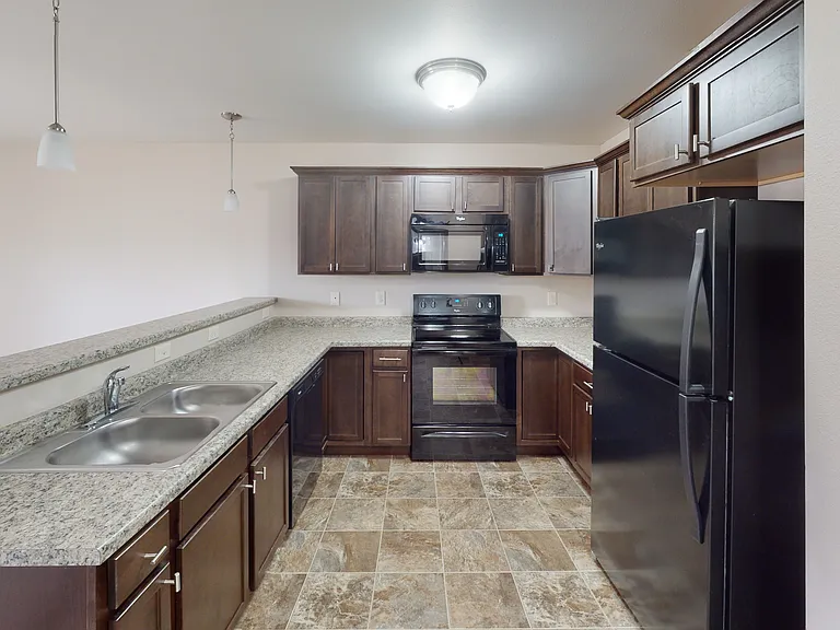 1708 S Katie Ave #304 — Photo 1