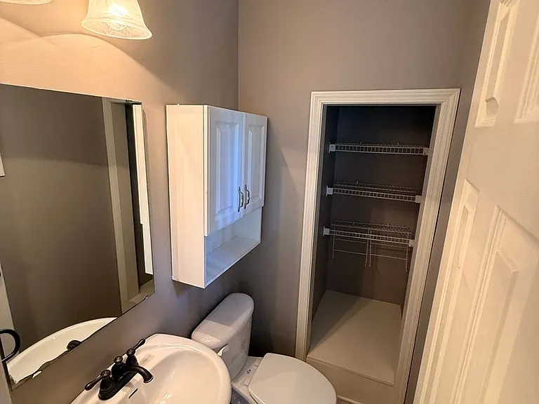 1312 Beanland Dr — Photo 18