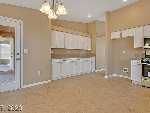 5th image of 3316 Winding River Ct