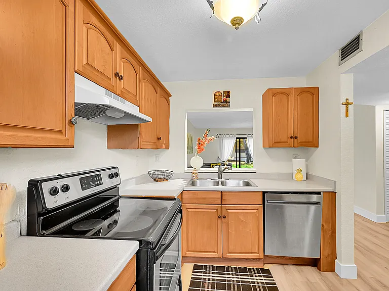 9503 Boca Cove Cir #603 — Photo 7