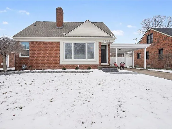 2660 Gorno St, Trenton, MI 48183