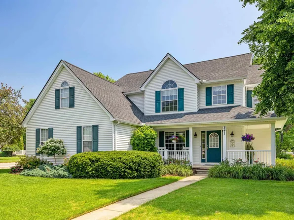 341 Salem Dr S, Romeo, MI 48065