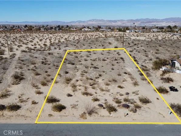 1 Sunny Slope Dr #80-29, Twentynine Palms, CA 92277