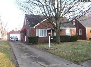 105 Princess St, Campbell, OH