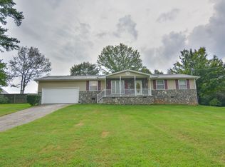 6520 Fieldshire Dr, Knoxville, TN 37918