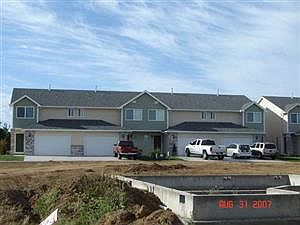 2nd image of 7515 NE 61st Way