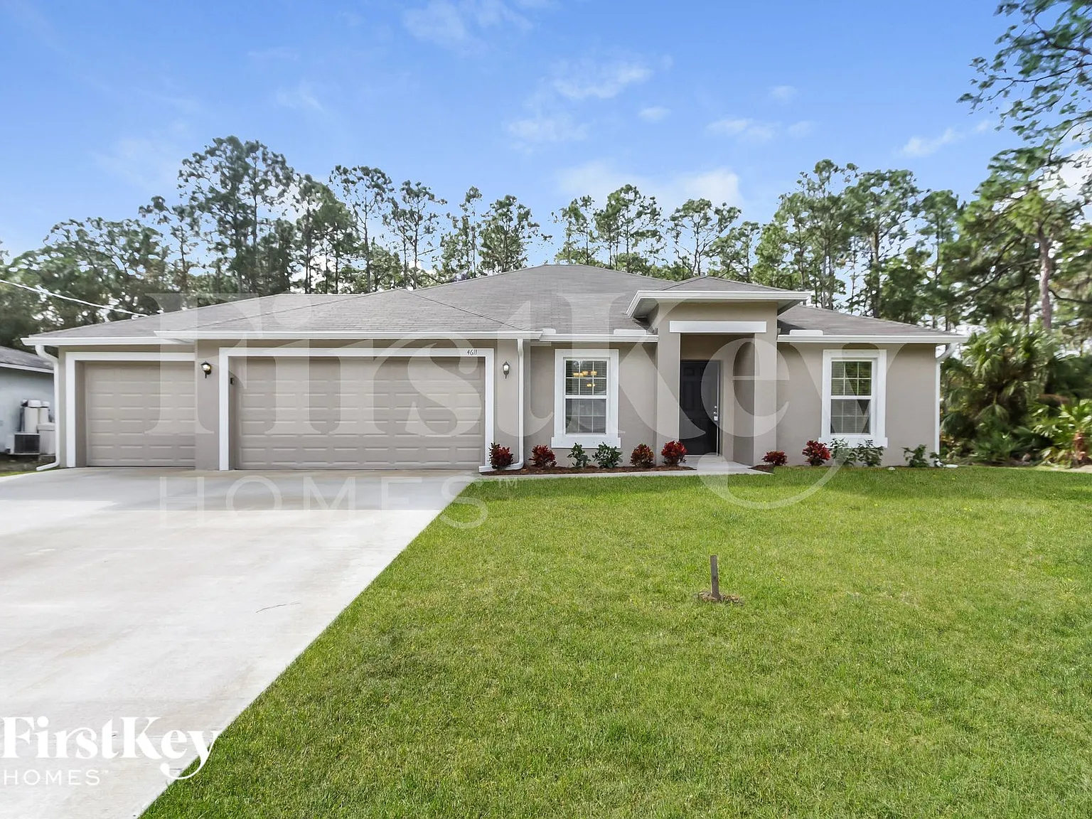 3 bed, 2.0 bath, 1637 sqft, $2,295 — Photo 1