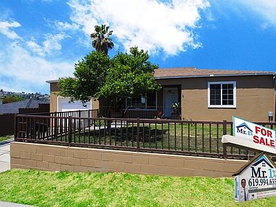 2nd image of 712 Pidgeon St