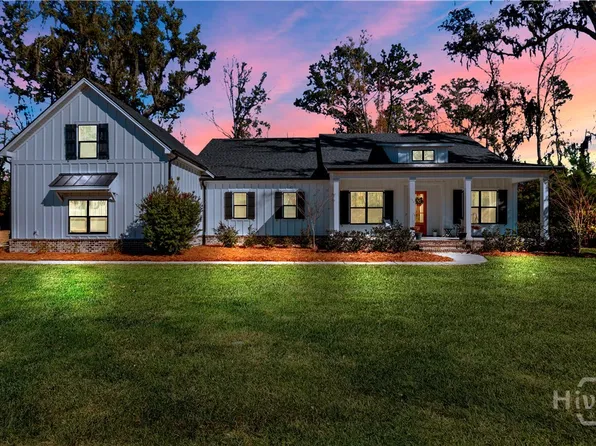 156 Grey Ghost Court, Richmond Hill, GA 31324