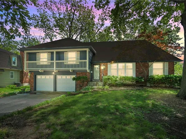 8519 W 88th St, Overland Park, KS 66212