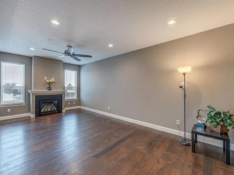 3213 Countryside Ct #C — Photo 13