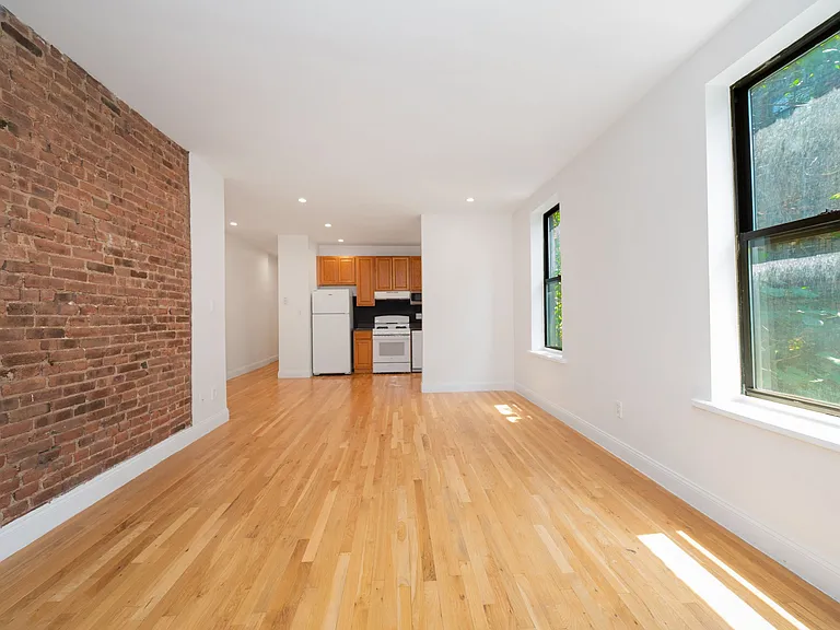 530 W 157th St #4E — Photo 3