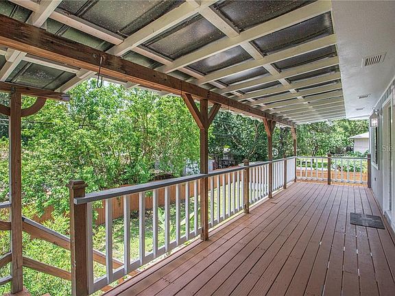 Home For Sale In Edgemoor Estates