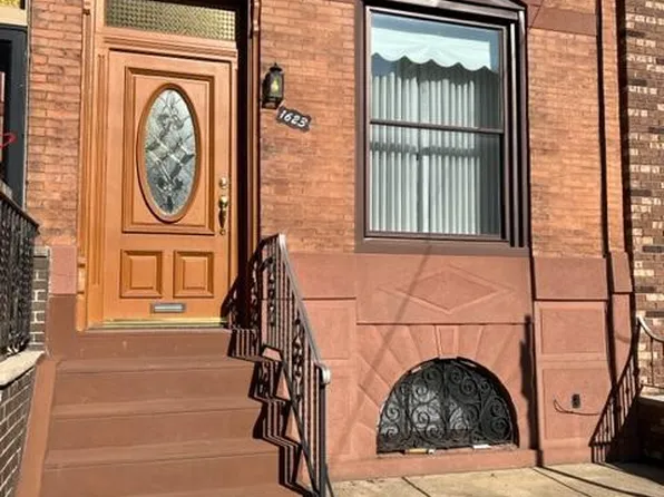 1623 Wolf St, Philadelphia, PA 19145