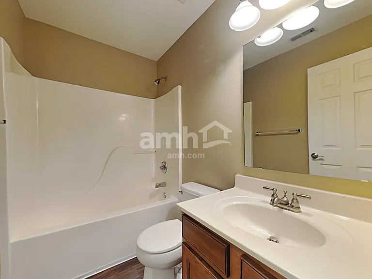 6580 Riverview Ave — Photo 16