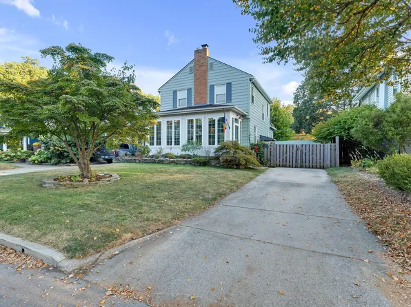 119 E Dunedin Rd, Columbus, OH 43214