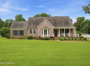 110 Shady Oaks Cir, Carthage, MS 39051