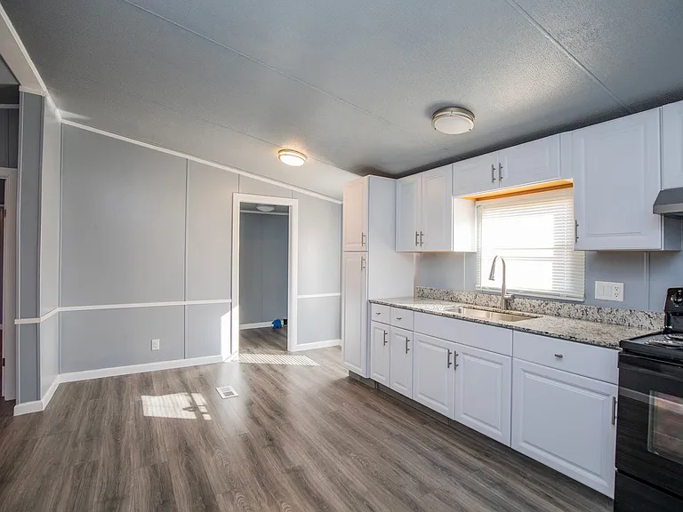 17707 Bittersweet Rd — Photo 13