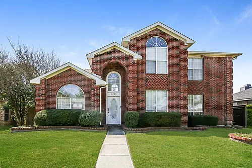 1225 Paul Dr Photo 1