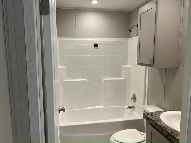 1601 S Airport Dr #356 — Photo 8
