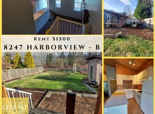 8247 Harborview Rd #B, Blaine, WA 98230