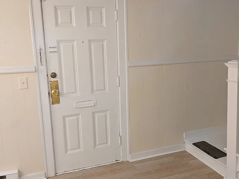 288 Walnut St #1 — Photo 12