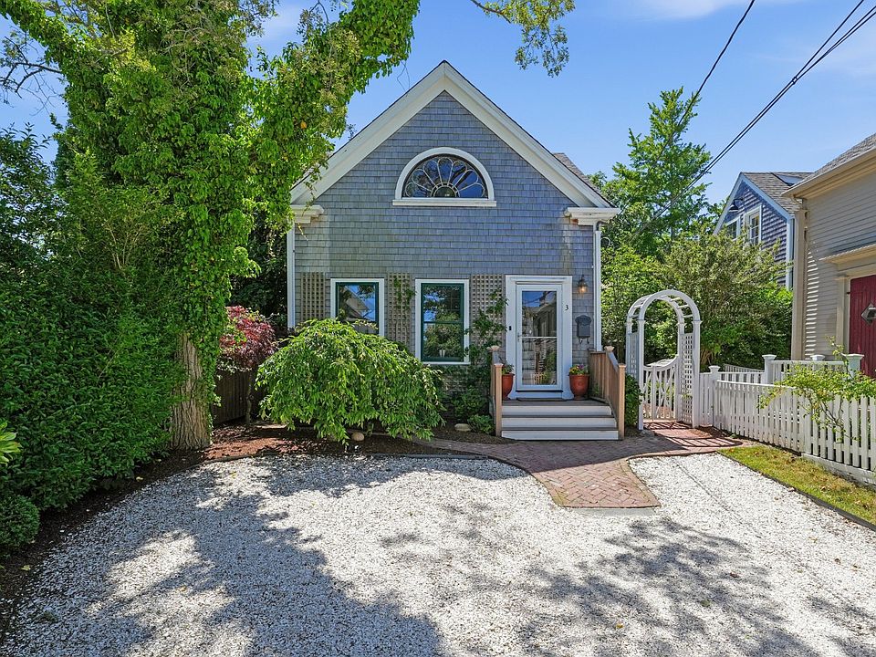 1st image of 3 Cottage Ct