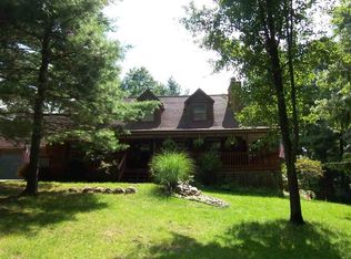 600 Markwood Dr, Oxford, MI 48370