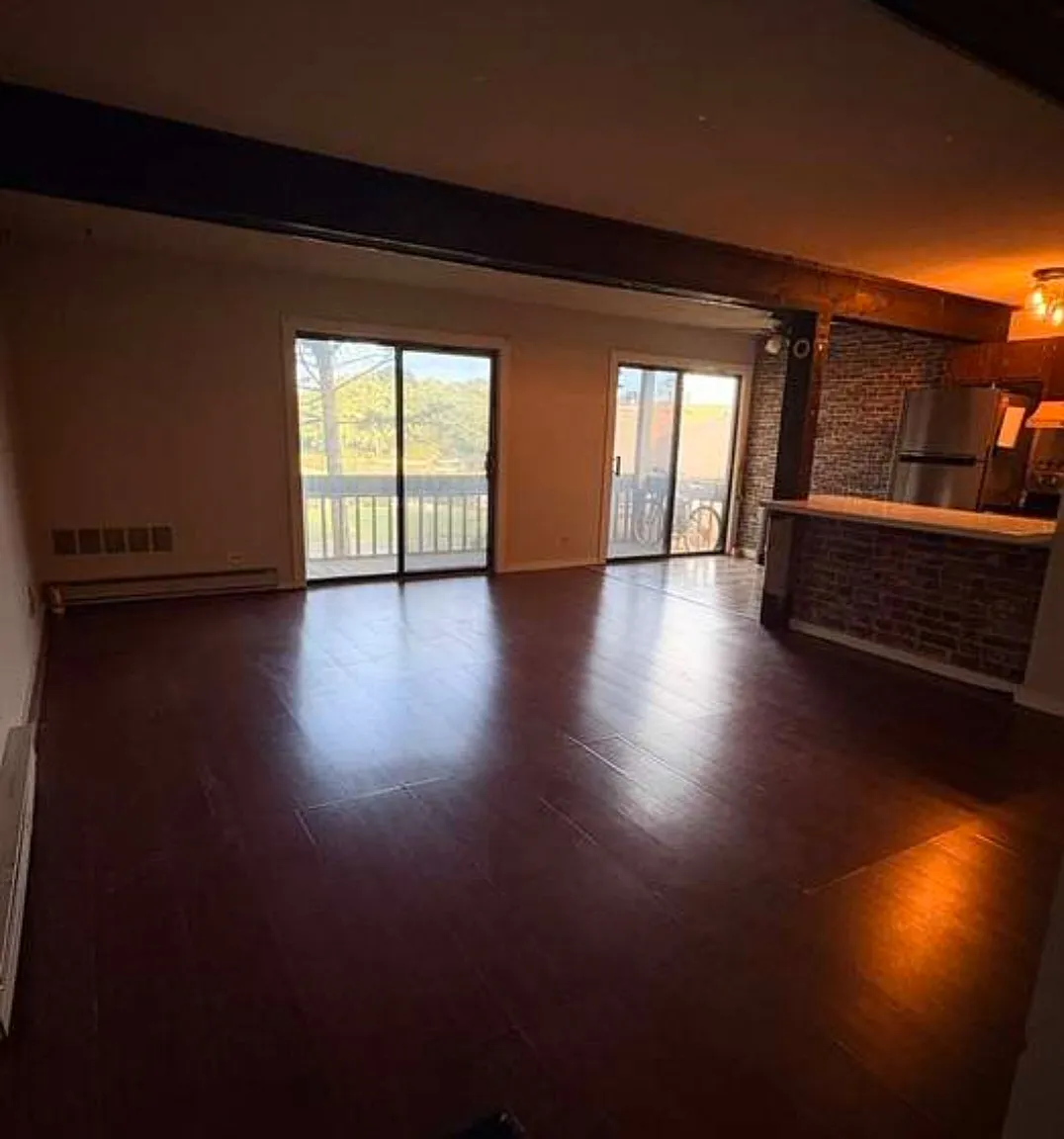 2 bed, 753 sqft, $1,700 — Photo 4