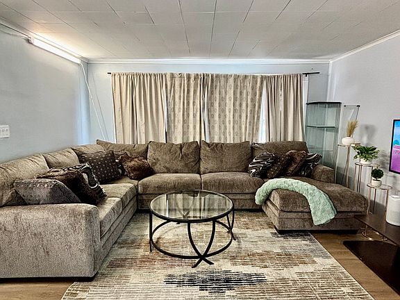4th image of 49 George Urban Blvd #1