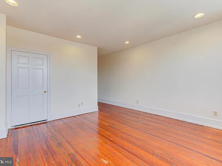 1823-1825 S Broad St #2 — Photo 18