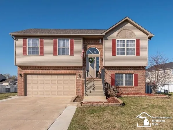 275 Caribou Run, Dundee, MI 48131