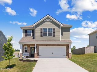 1106 Beacon Rd, Sevierville, TN 37876