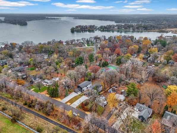 3822 Northern Ave, Spring Park, MN 55384