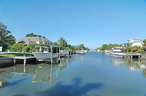 2nd image of 4801 Culbreath Isles Way