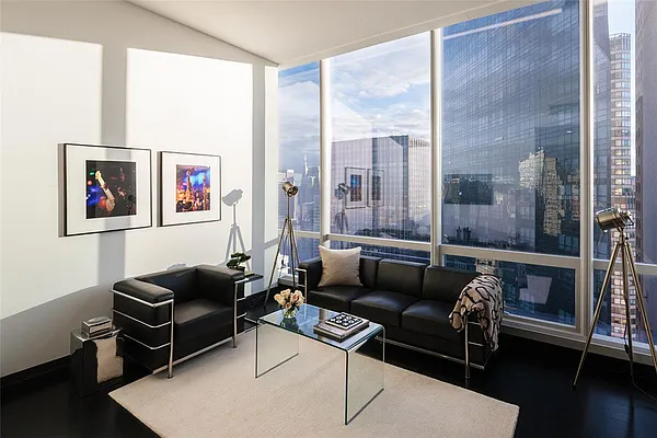 Sold by Engel & Völkers New York Real Estate | media 9