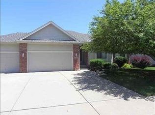 6023 S 159th Cir, Omaha, NE 68135