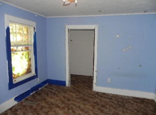524 E Logan St, Moberly, MO 65270