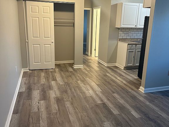 3rd image of 2301 Salvador St APT 2