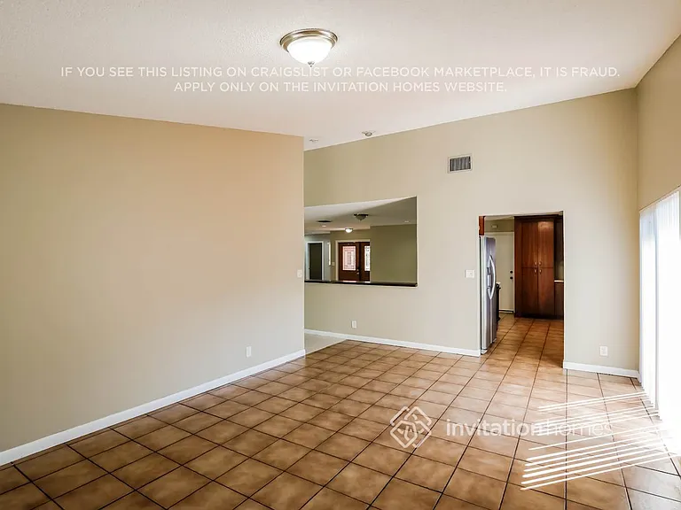 2301 NW 102nd Way — Photo 7