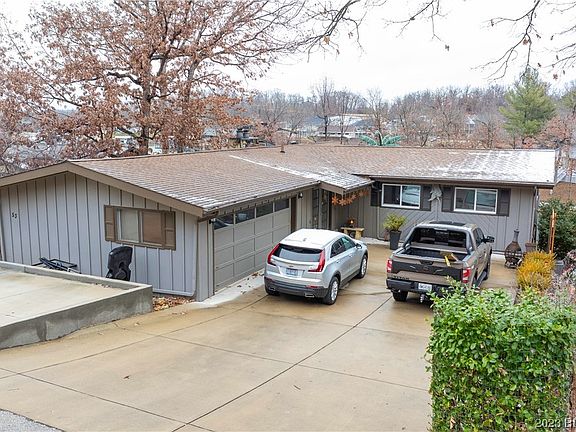 4th image of 53 Sunset Dr