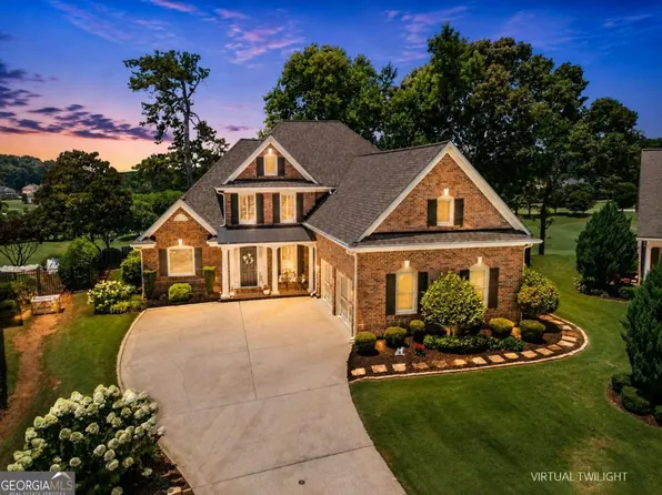 207 Wexford Ct, Canton, GA 30115